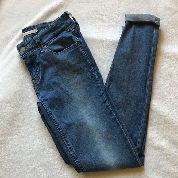 women’s levi jeans - Picture 2 of 3